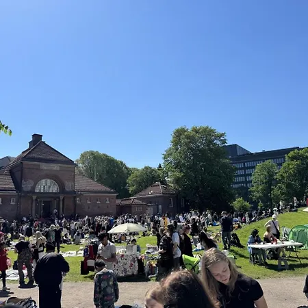 Hhh Spacious, Big In Center In Kallio *